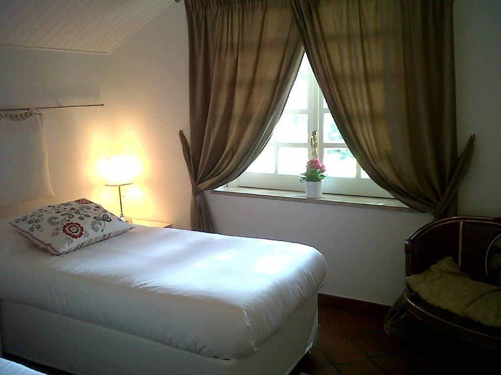 Bed And Breakfast Aloisio Сан-Грегорио-ди-Катания Номер фото