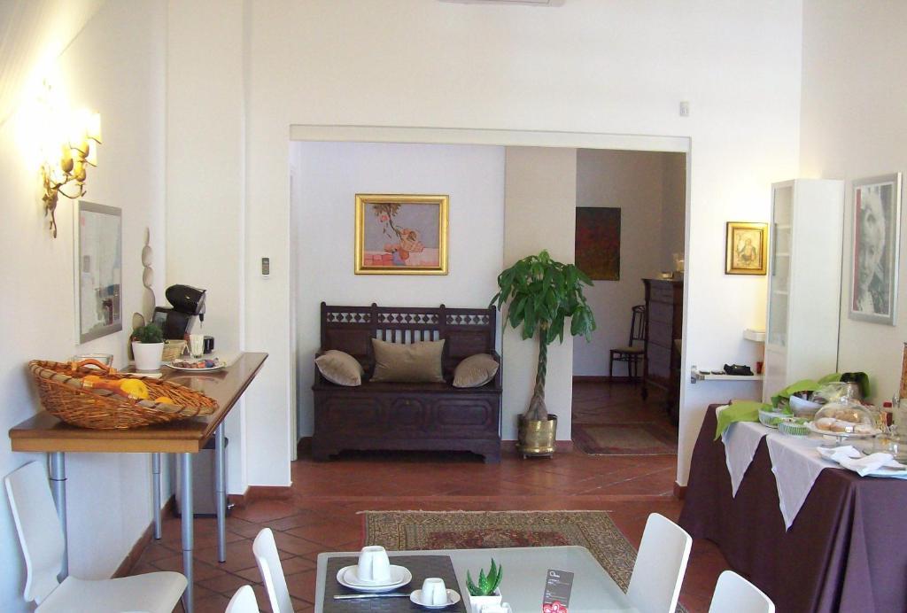 Bed And Breakfast Aloisio Сан-Грегорио-ди-Катания Экстерьер фото