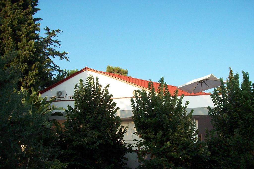 Bed And Breakfast Aloisio Сан-Грегорио-ди-Катания Экстерьер фото