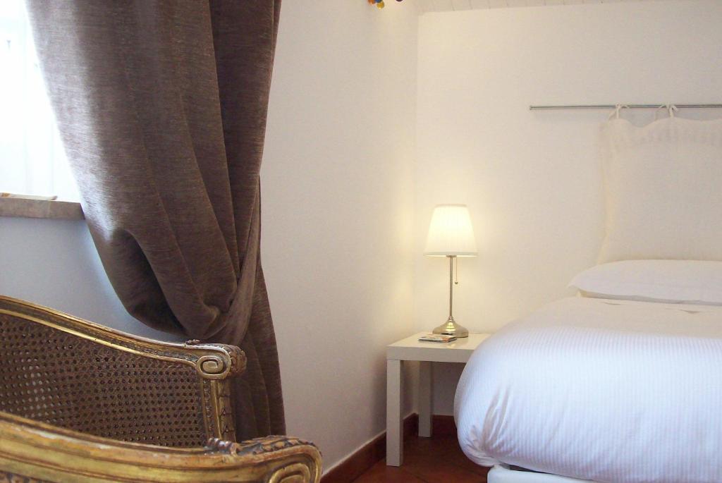 Bed And Breakfast Aloisio Сан-Грегорио-ди-Катания Номер фото